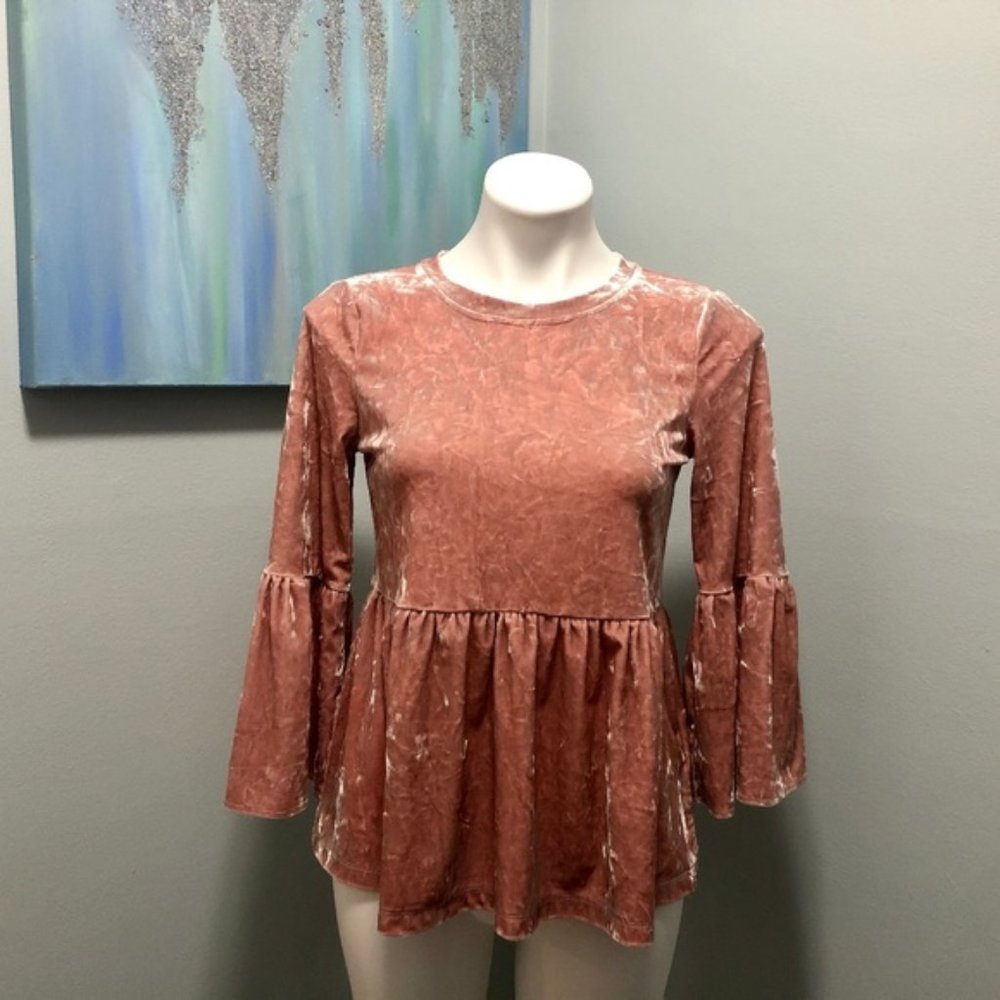 Cupio Crushed Ruffle Velvet Tunic Top Pink Bell sleeves